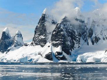 die-Antarctica-expedition