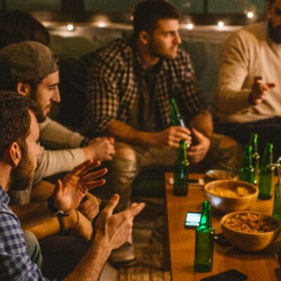 Männerwochenende Ideen in Deutschland: Adrenalin, Entspannung und Abenteuer für echte Kerle