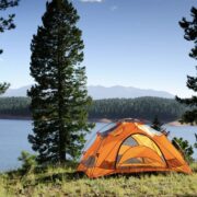 Wartungsarbeiten auf dem Campingplatz