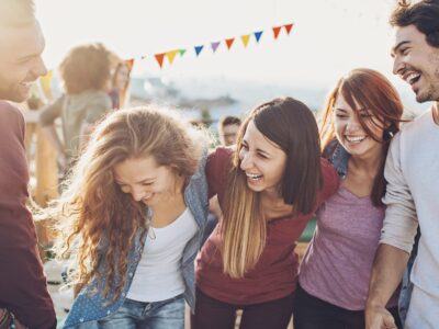 Kurze Lachkrampf Witze für Erwachsene