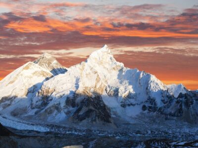Wie hoch ist der Mount Everest Die exakten Maße des höchsten Berg der Welt